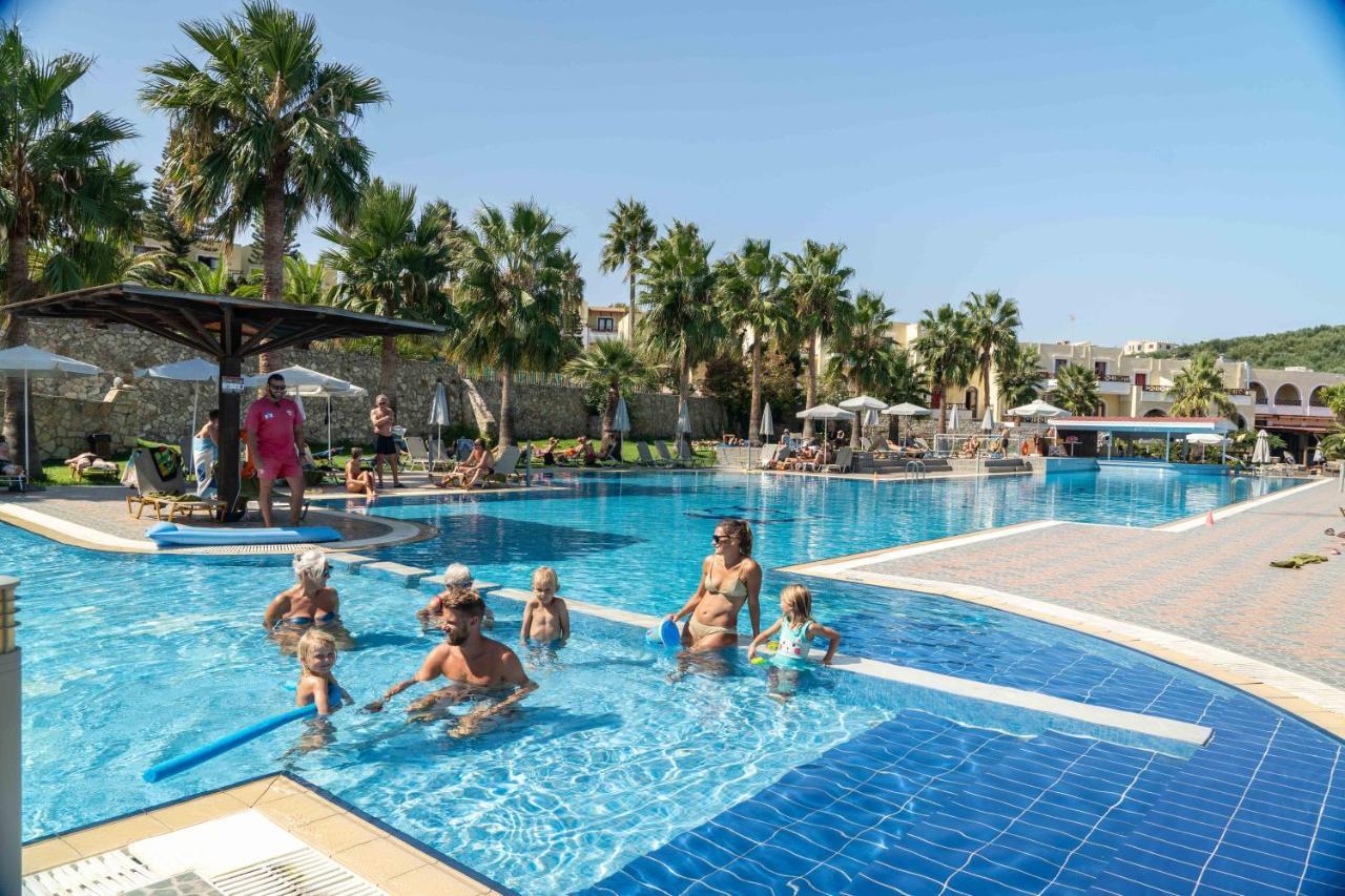 Almyrida Village & Waterpark Kültér fotó