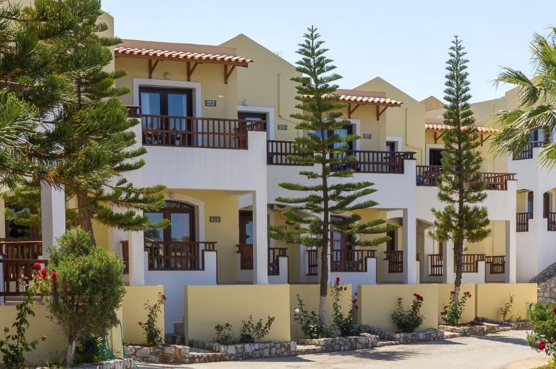 Almyrida Village & Waterpark Kültér fotó